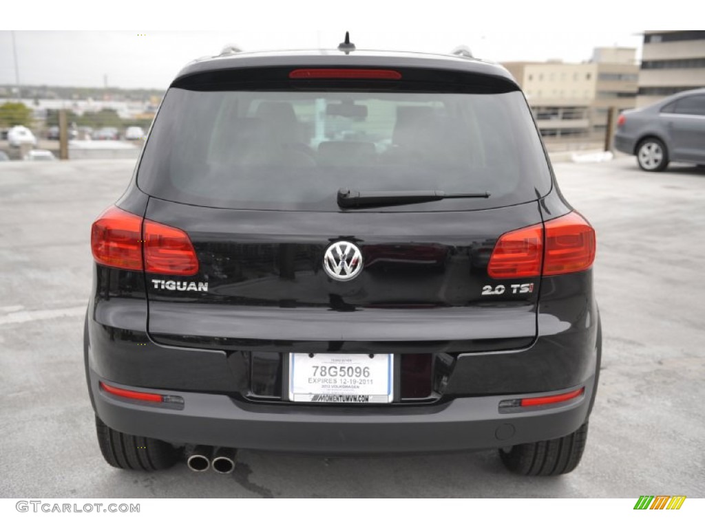 2012 Tiguan SEL - Deep Black Metallic / Beige photo #5