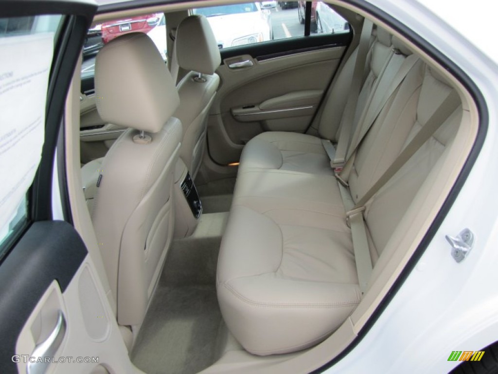 Black/Light Frost Beige Interior 2011 Chrysler 300 Limited Photo #56793411