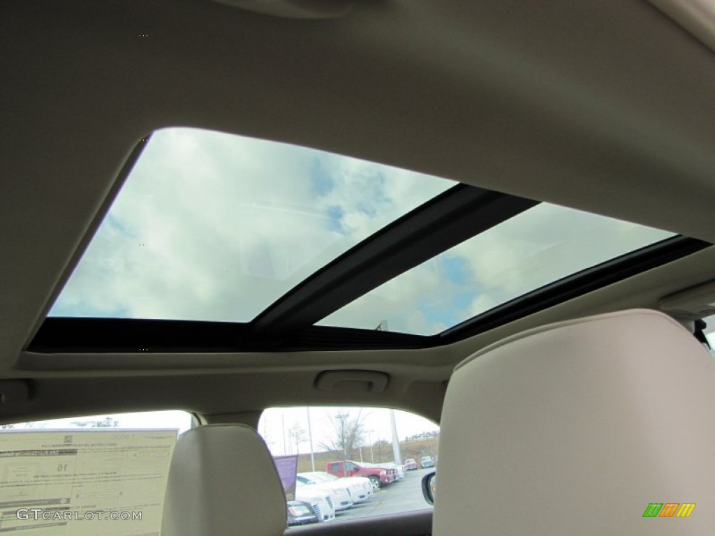 2011 Chrysler 300 C Hemi Sunroof Photo #56793549
