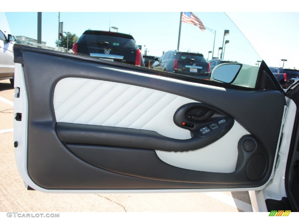 1999 Pontiac Firebird 30th Anniversary Trans Am Coupe Door Panel Photos