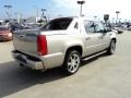 Quicksilver - Escalade EXT AWD Photo No. 3