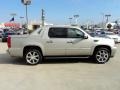 Quicksilver - Escalade EXT AWD Photo No. 6