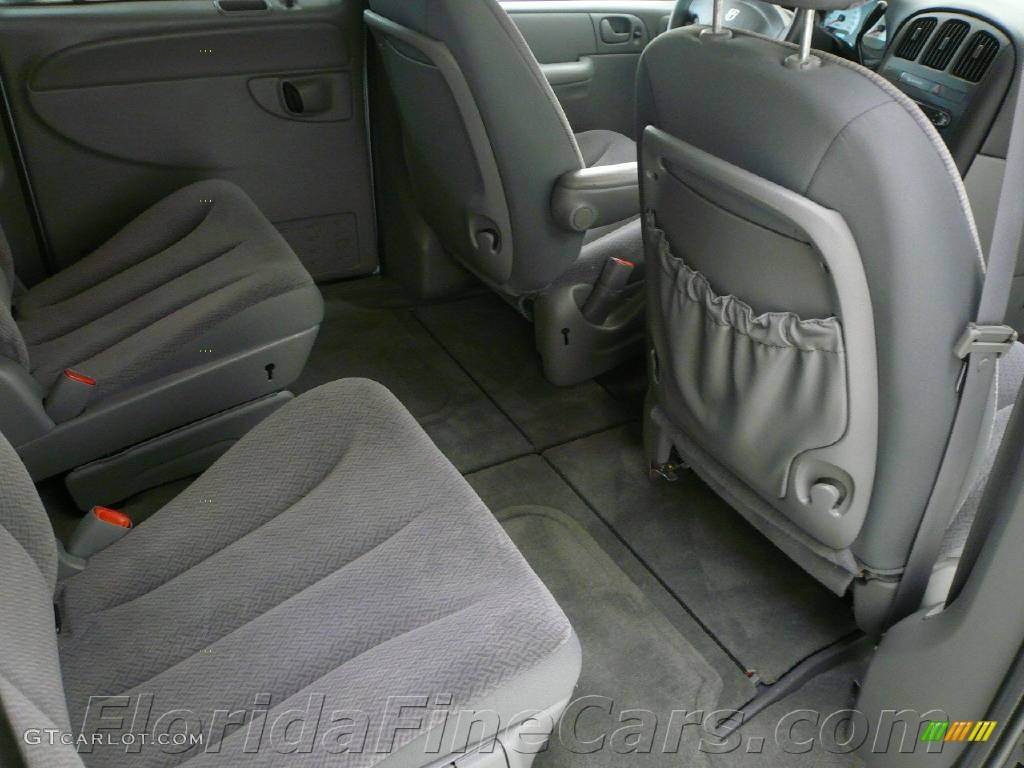 2006 Grand Caravan SE - Butane Blue Pearl / Medium Slate Gray photo #15