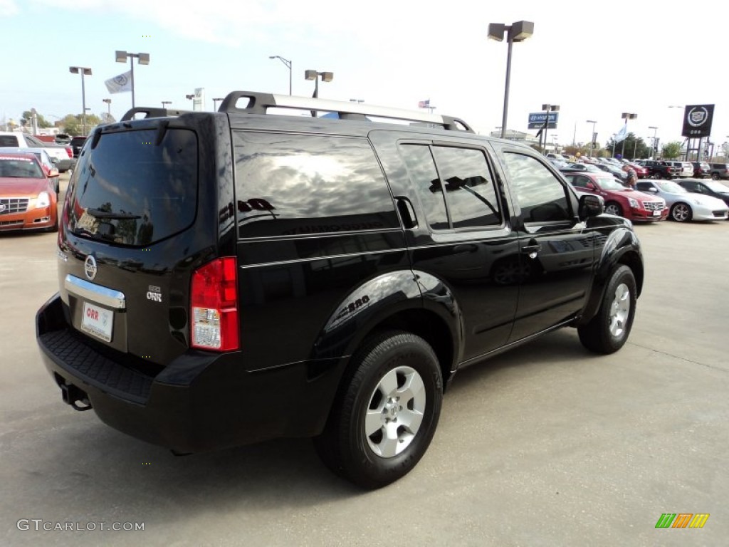 2010 Pathfinder LE - Super Black / Graphite photo #3