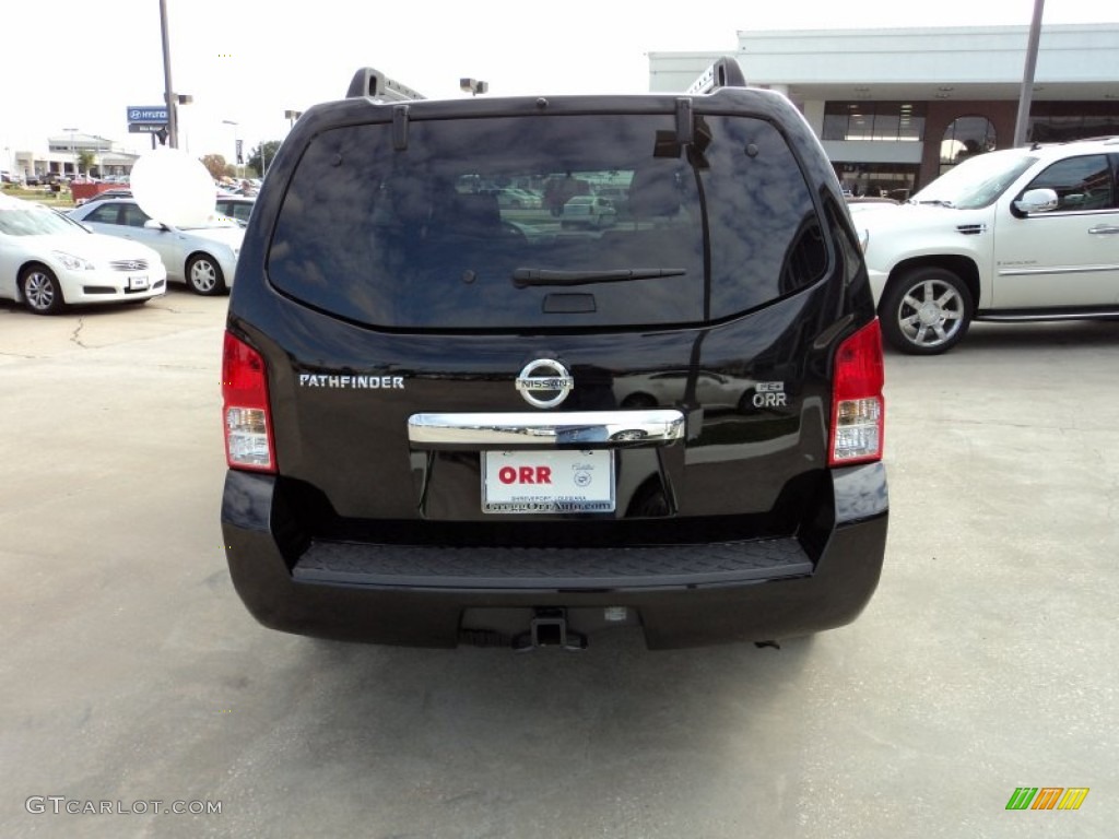 2010 Pathfinder LE - Super Black / Graphite photo #8