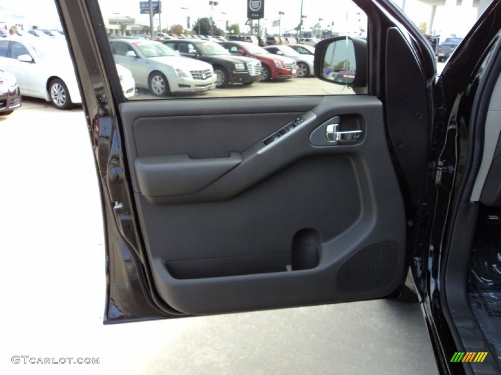 2010 Pathfinder LE - Super Black / Graphite photo #15