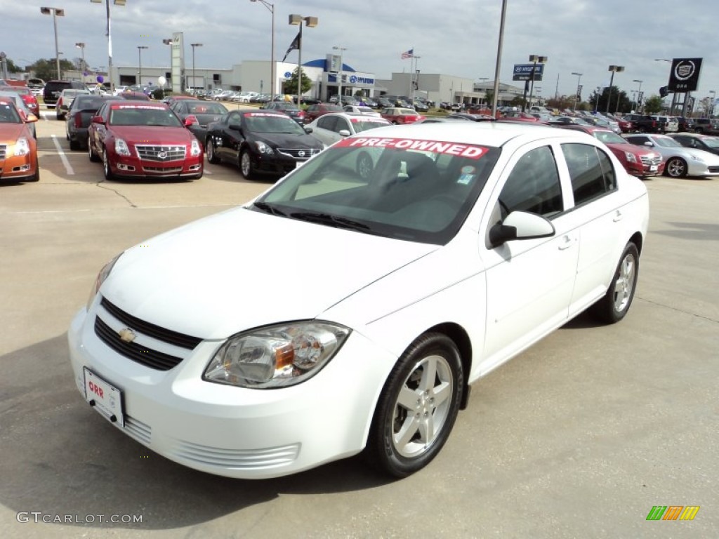 Summit White Chevrolet Cobalt