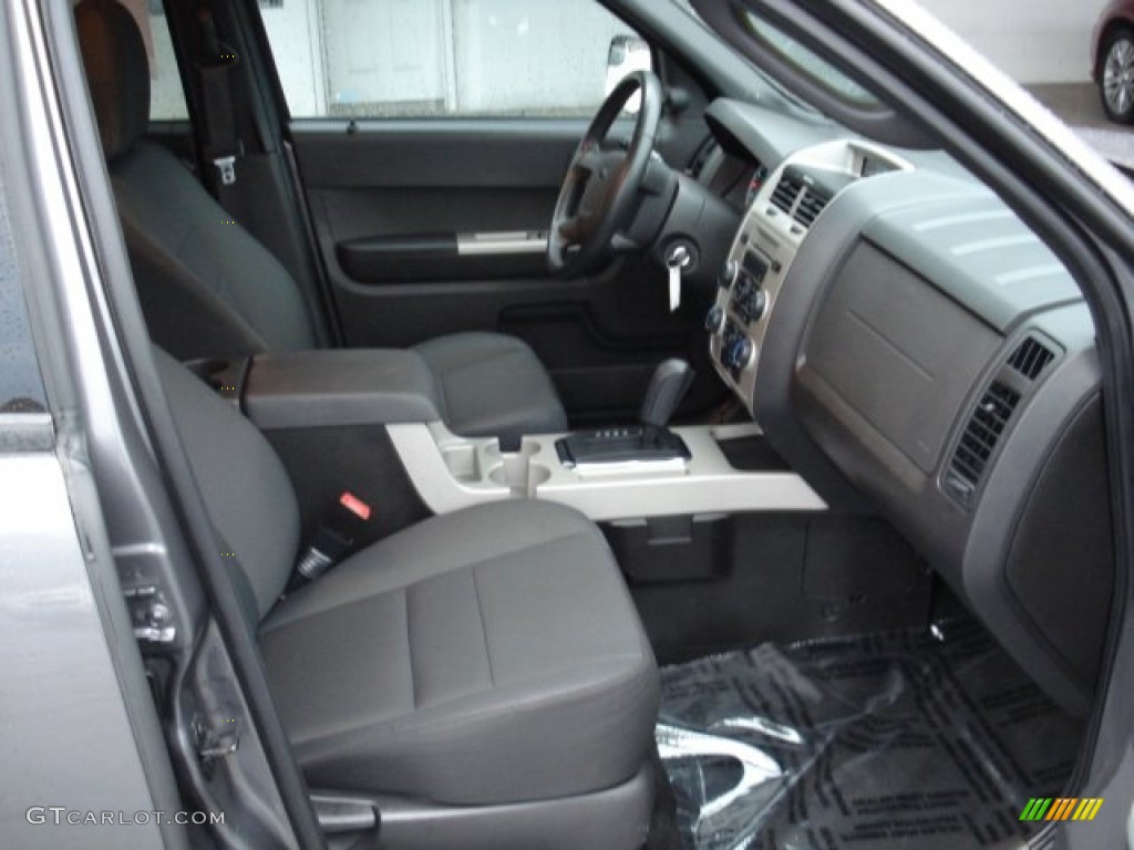 2011 Escape XLT V6 4WD - Sterling Grey Metallic / Charcoal Black photo #20