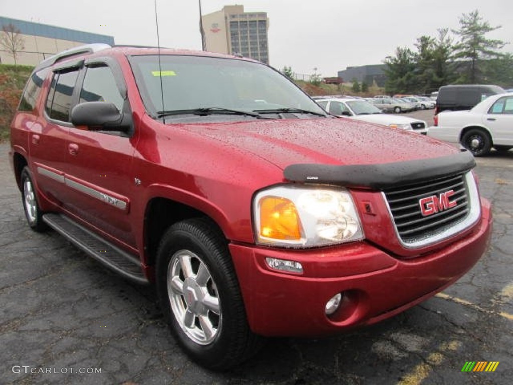 Magnetic Red Metallic 2004 GMC Envoy XUV SLT 4x4 Exterior Photo #56797955