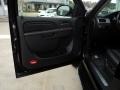 Black Raven - Escalade  Photo No. 18