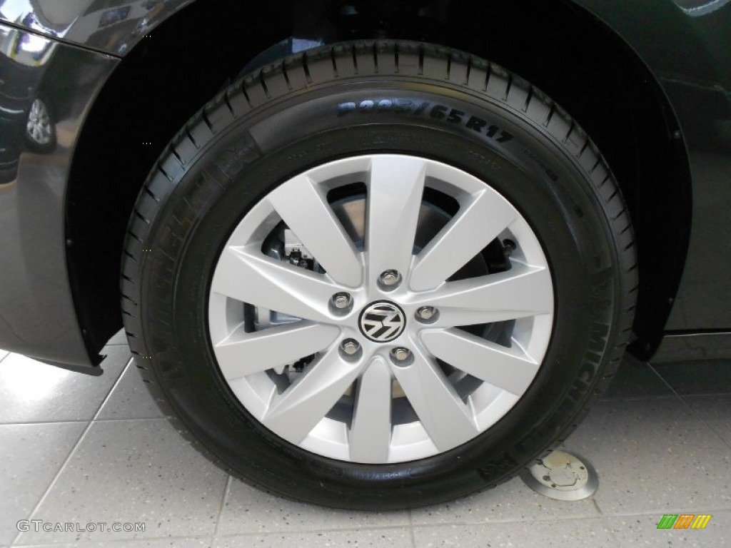 2012 Volkswagen Routan SEL Wheel Photo #56800053