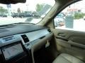 White Diamond Tricoat - Escalade ESV Premium Photo No. 14