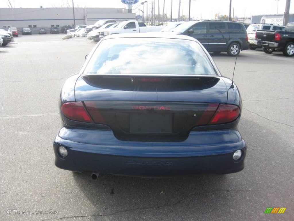 2001 Sunfire SE Coupe - Indigo Blue / Graphite photo #7