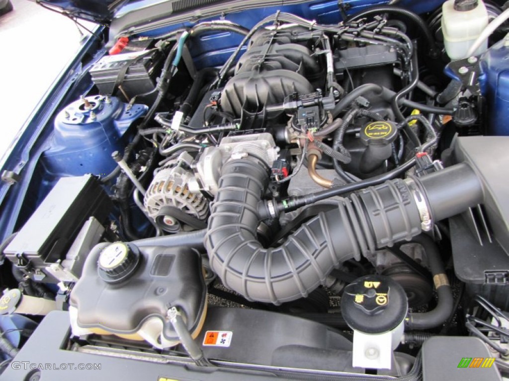 2006 Mustang V6 Premium Convertible - Vista Blue Metallic / Light Graphite photo #12