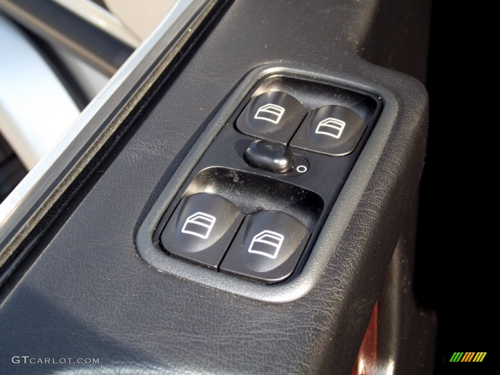 2008 Mercedes-Benz G 500 Controls Photo #56805721