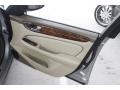 Platinum Silver Metallic - XJ Vanden Plas Photo No. 47