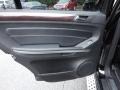 Black - GL 450 4Matic Photo No. 15