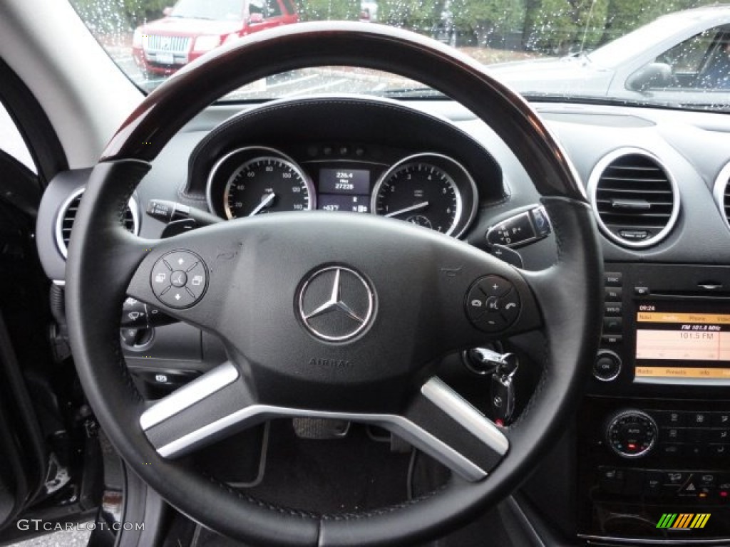 2010 Mercedes-Benz GL 450 4Matic Black Steering Wheel Photo #56809266