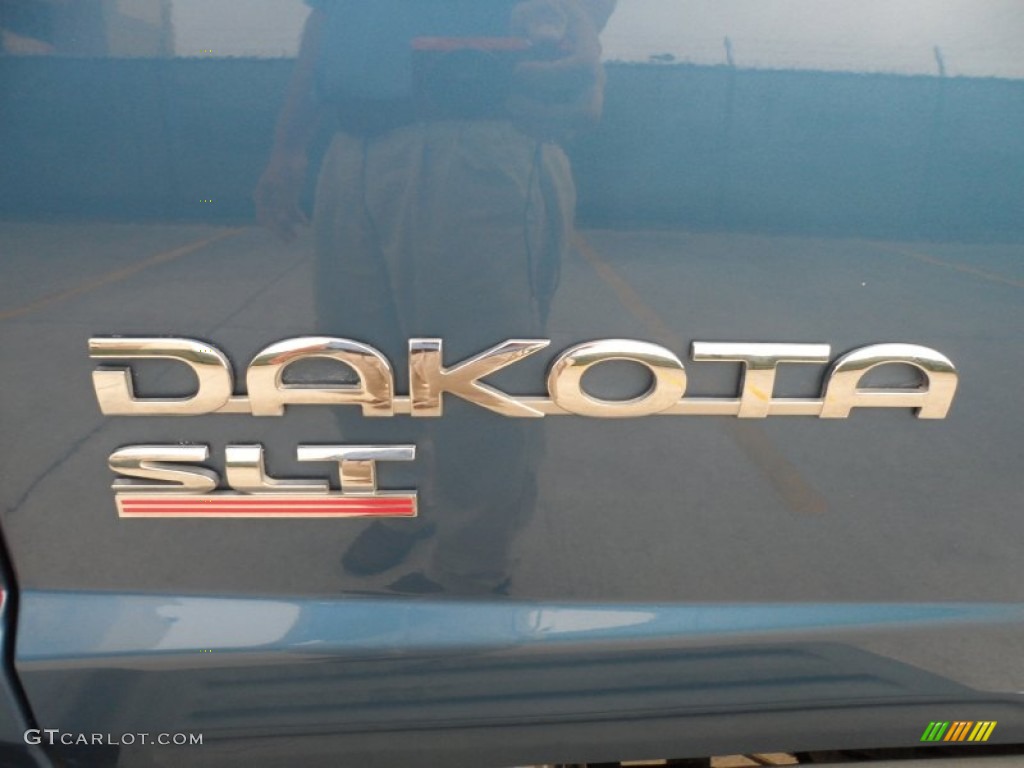 2006 Dodge Dakota SLT Club Cab Marks and Logos Photo #56809272