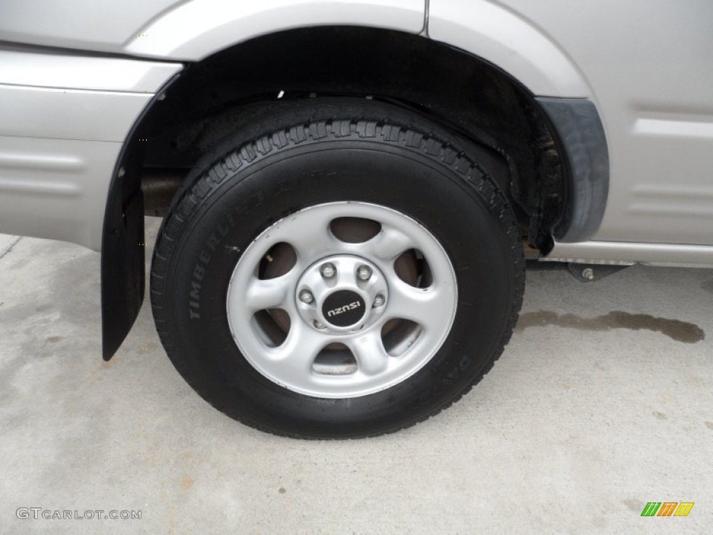 2004 Isuzu Rodeo S Wheel Photo #56809602