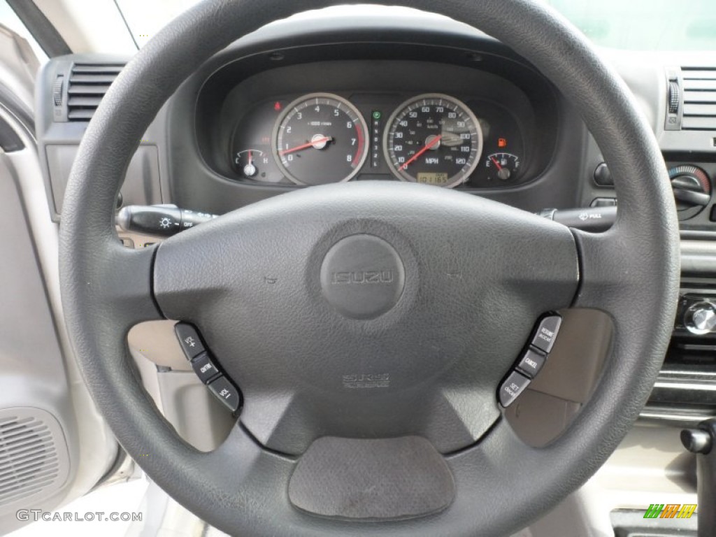 2004 Isuzu Rodeo S Gray Steering Wheel Photo #56809794