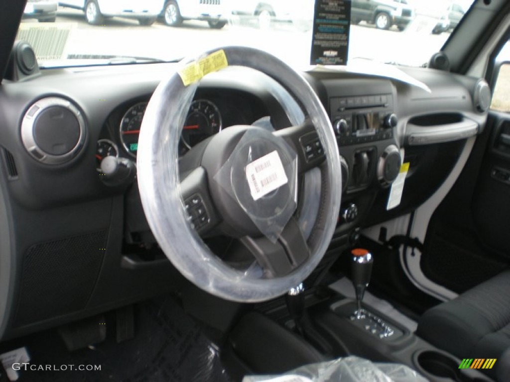 2012 Wrangler Sport S 4x4 - Bright White / Black photo #3