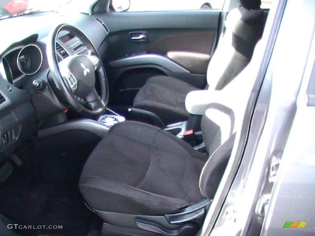 Black Interior 2009 Mitsubishi Outlander ES Photo #56812256