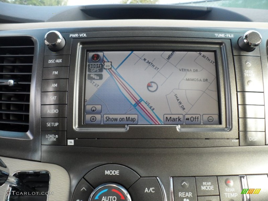 2012 Toyota Sienna XLE Navigation Photo #56812684