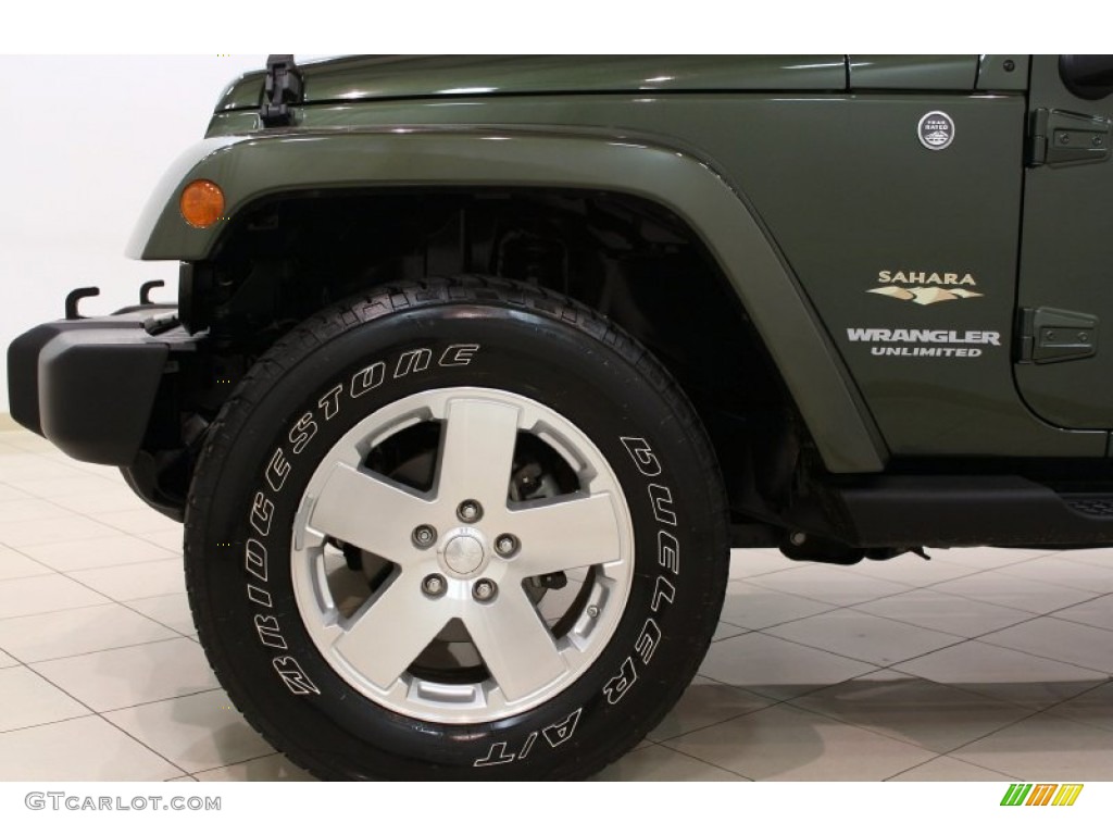 2009 Wrangler Unlimited Sahara 4x4 - Jeep Green Metallic / Dark Slate Gray/Medium Slate Gray photo #19