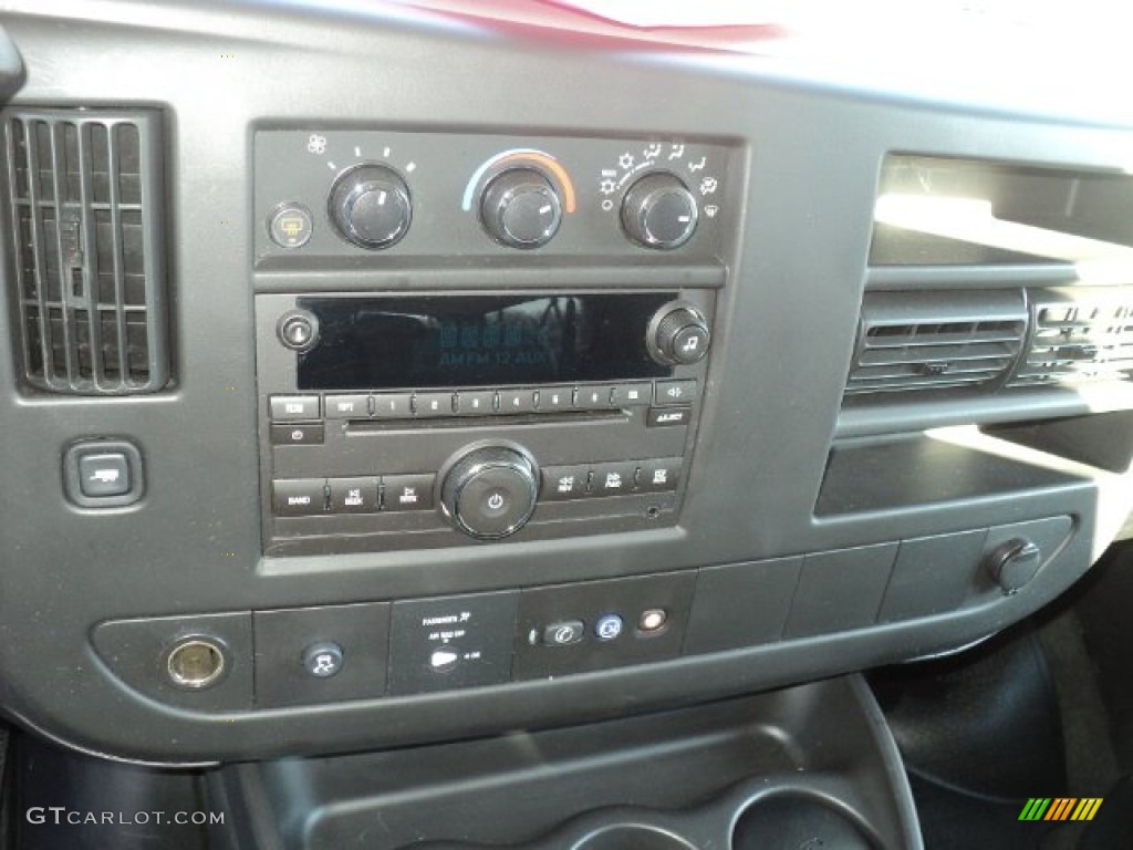 2011 Express LT 3500 Extended Passenger Van - Summit White / Medium Pewter photo #5