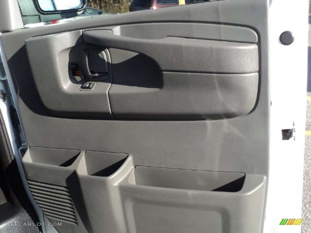 2011 Express LT 3500 Extended Passenger Van - Summit White / Medium Pewter photo #8