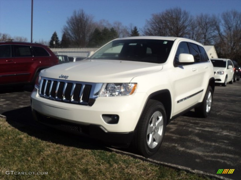 2012 Grand Cherokee Laredo X Package 4x4 - Stone White / Black photo #1