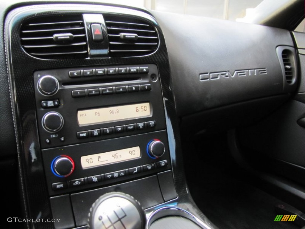 2008 Chevrolet Corvette Coupe Controls Photo #56826280