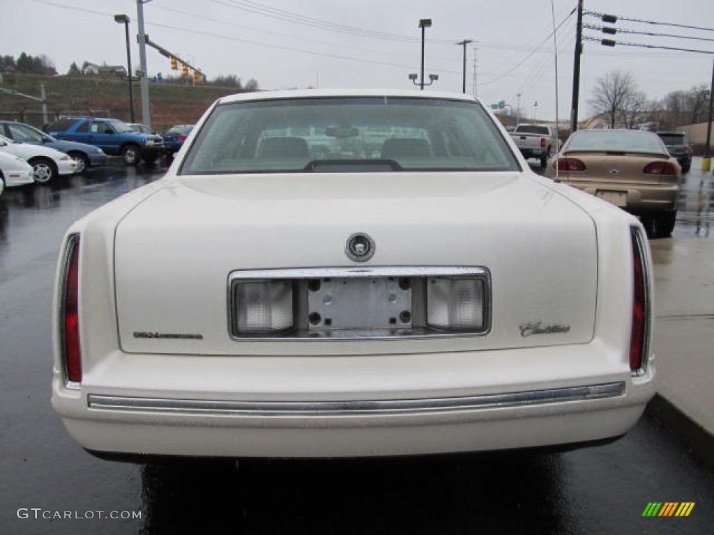 1998 DeVille Sedan - White / Camel photo #3