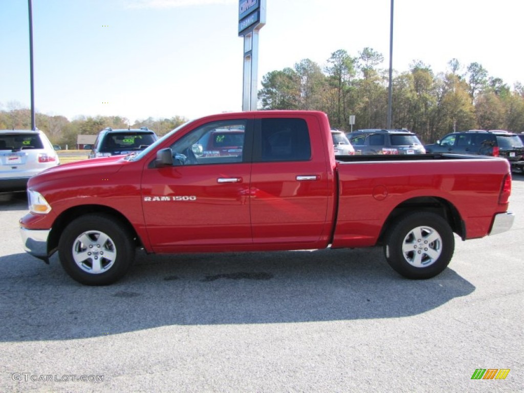 2011 Ram 1500 SLT Quad Cab - Flame Red / Dark Slate Gray/Medium Graystone photo #4