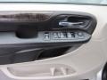Bright Silver Metallic - Grand Caravan Mainstreet Photo No. 18