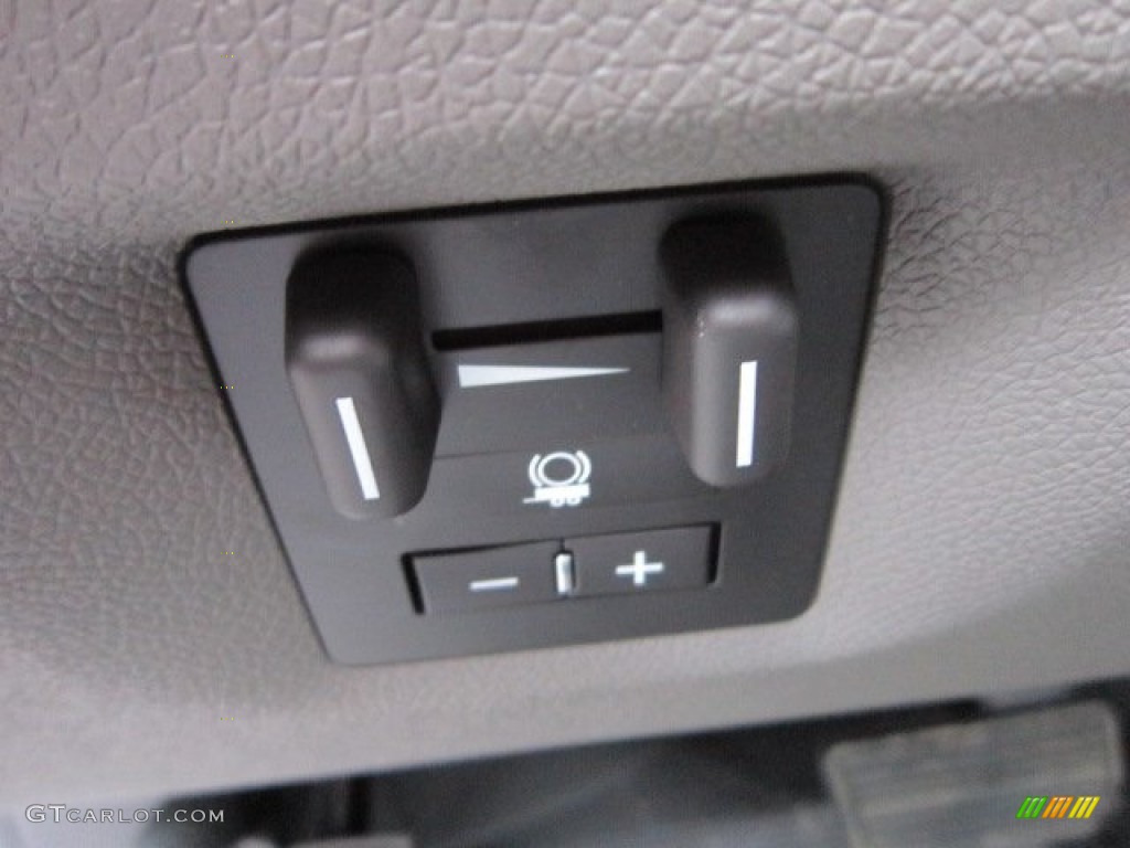 2012 Chevrolet Silverado 3500HD WT Regular Cab 4x4 Chassis Controls Photo #56830277