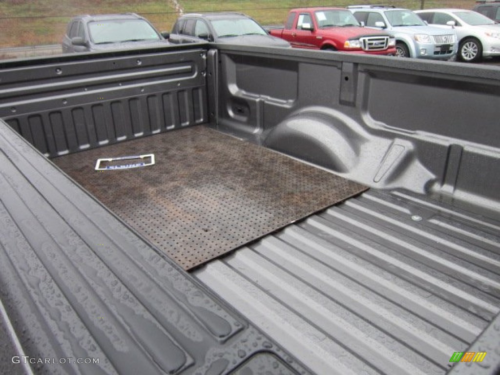 2010 F150 XL Regular Cab - Sterling Grey Metallic / Medium Stone photo #13