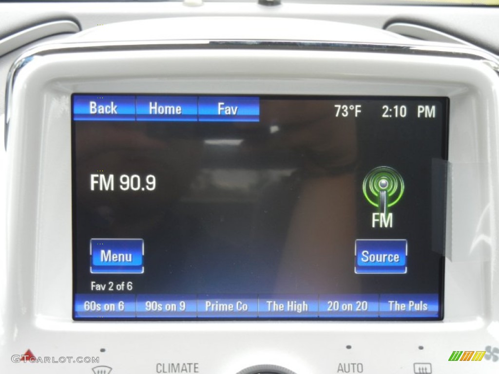 2012 Chevrolet Volt Hatchback Audio System Photo #56833034
