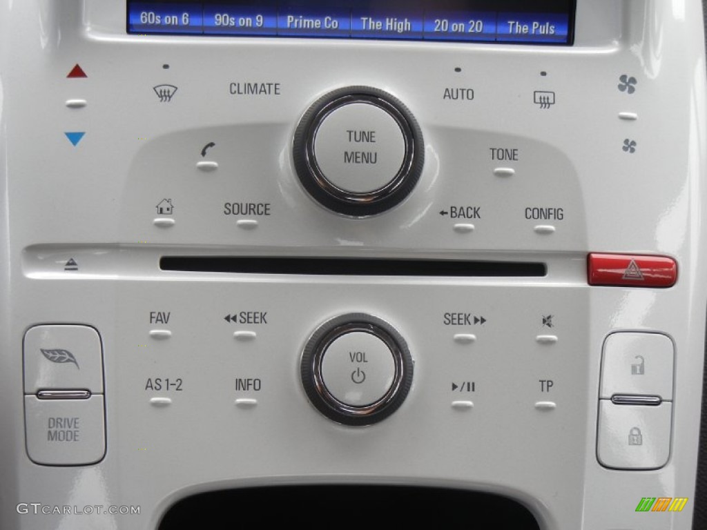 2012 Chevrolet Volt Hatchback Controls Photo #56833043