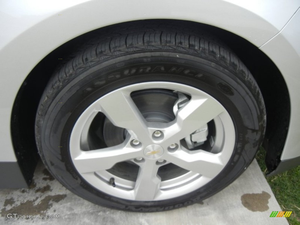 2012 Chevrolet Volt Hatchback Wheel Photo #56833079