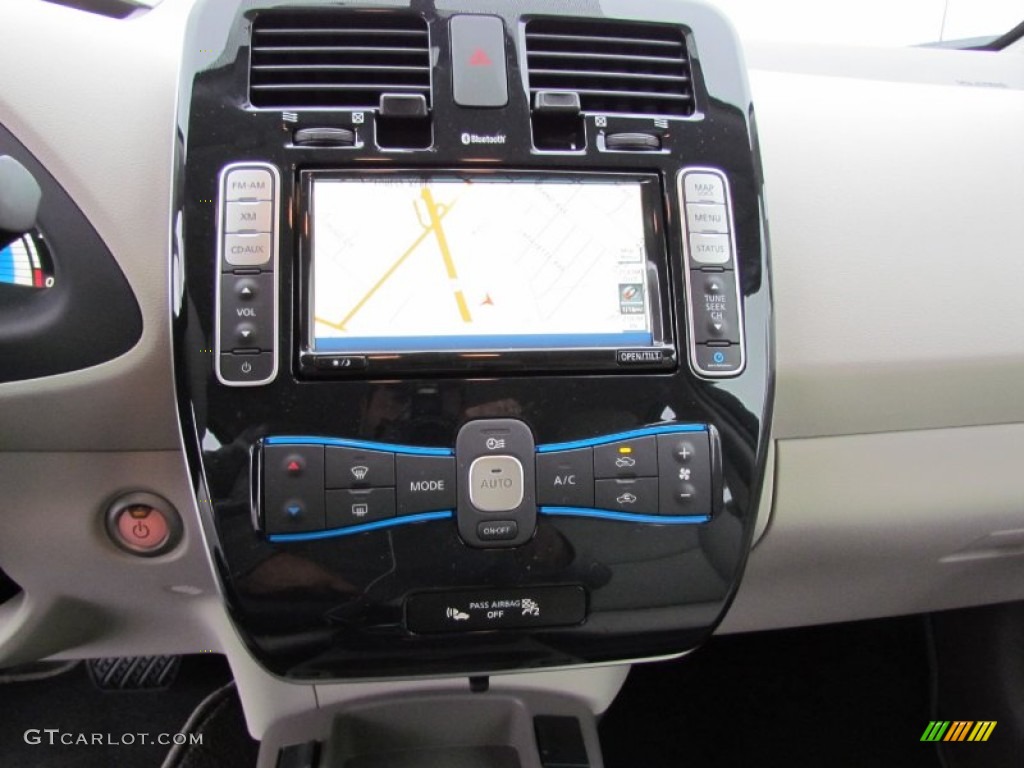 2012 Nissan LEAF SL Navigation Photo #56838581