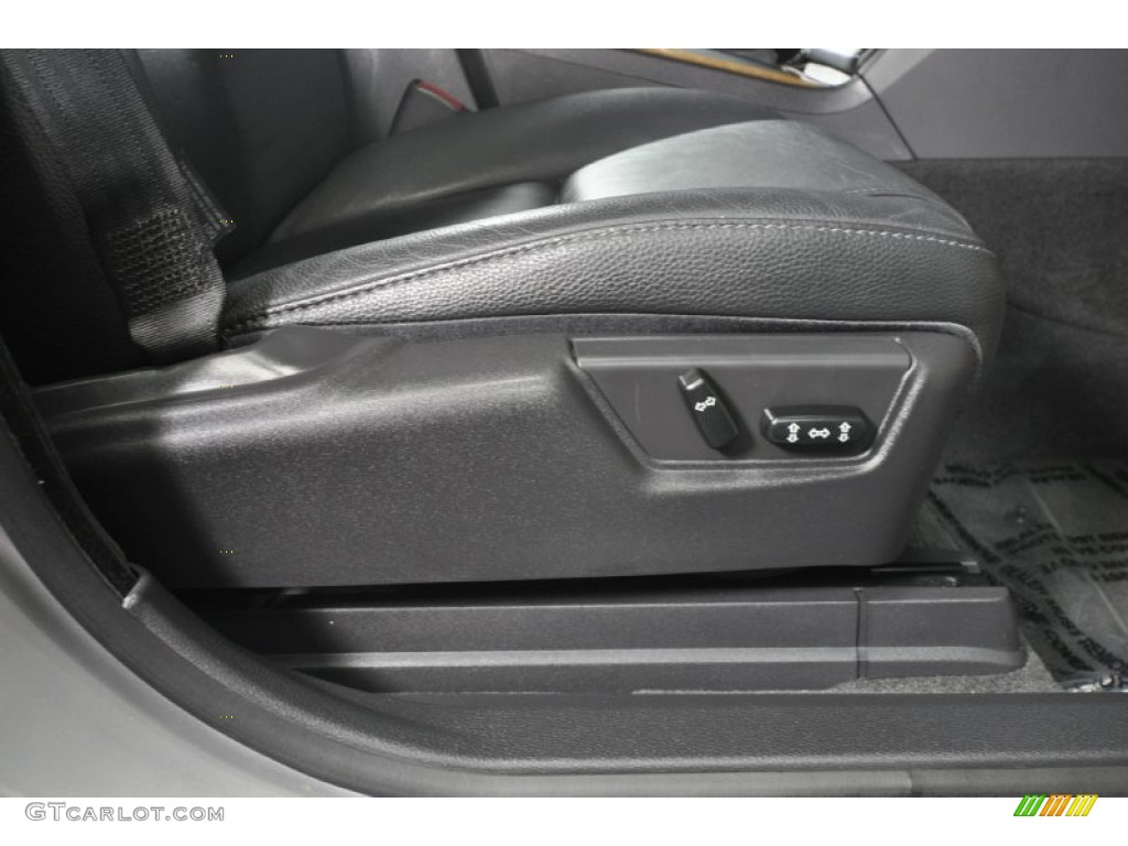 2008 Volvo XC90 3.2 AWD Controls Photo #56838995