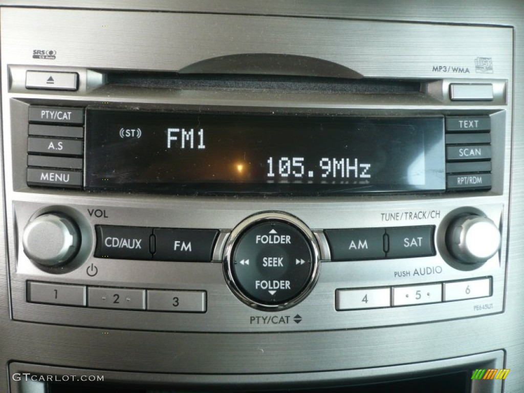 2010 Subaru Outback 2.5i Wagon Audio System Photos