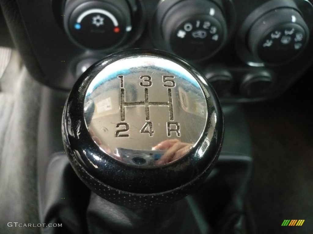 2007 Hummer H3 Standard H3 Model 5 Speed Manual Transmission Photo #56839819