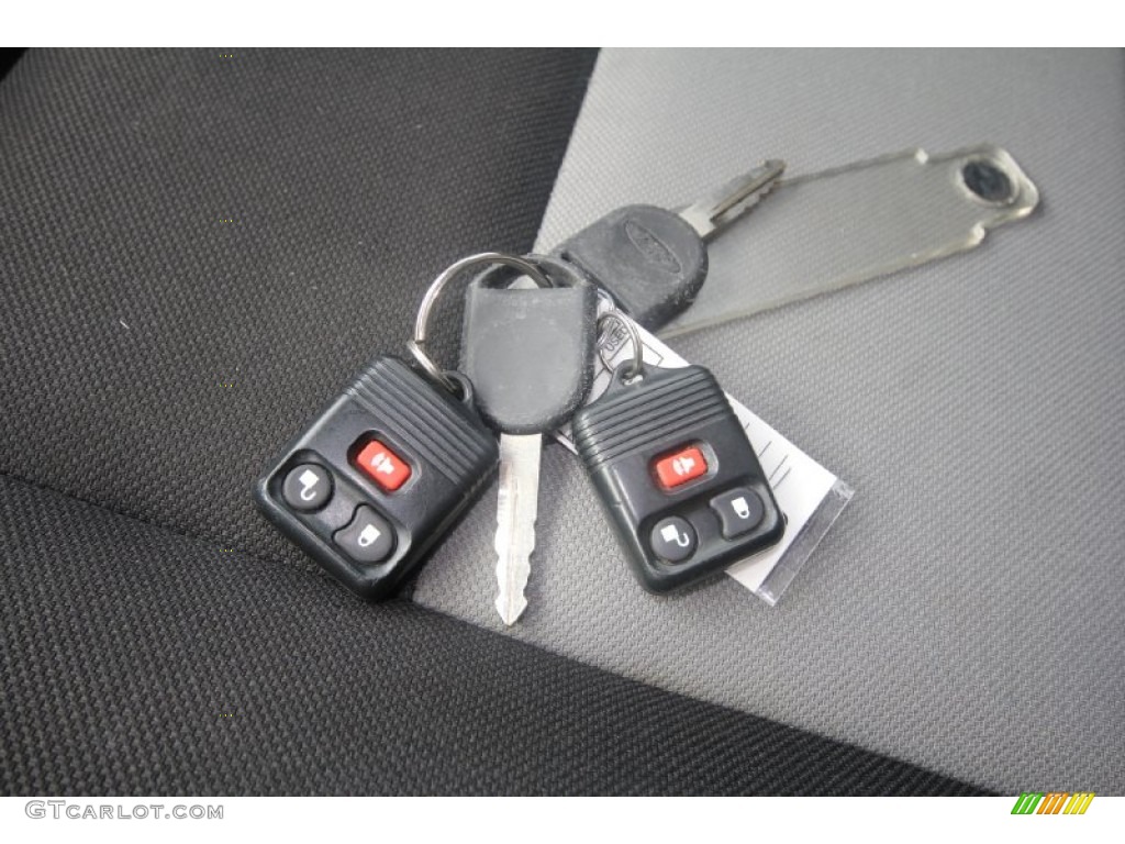 2004 Ford Ranger Edge SuperCab Keys Photos