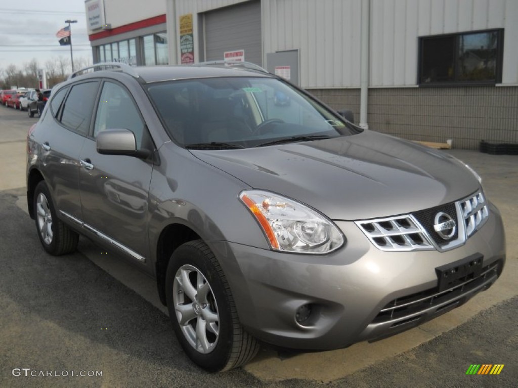 2011 Rogue SV AWD - Gotham Gray Metallic / Black photo #15