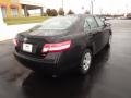 Black - Camry LE Photo No. 7