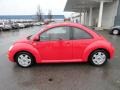 Red Uni 2000 Volkswagen New Beetle GLX 1.8T Coupe Exterior