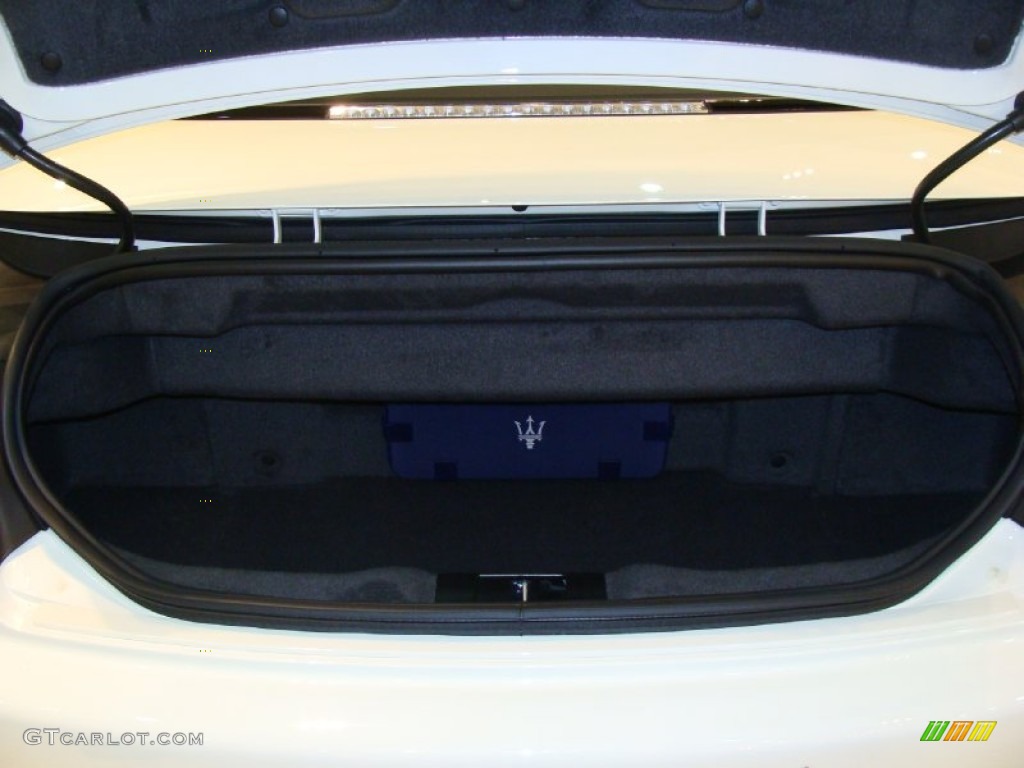 2012 Maserati GranTurismo Convertible GranCabrio Sport Trunk Photo #56848613